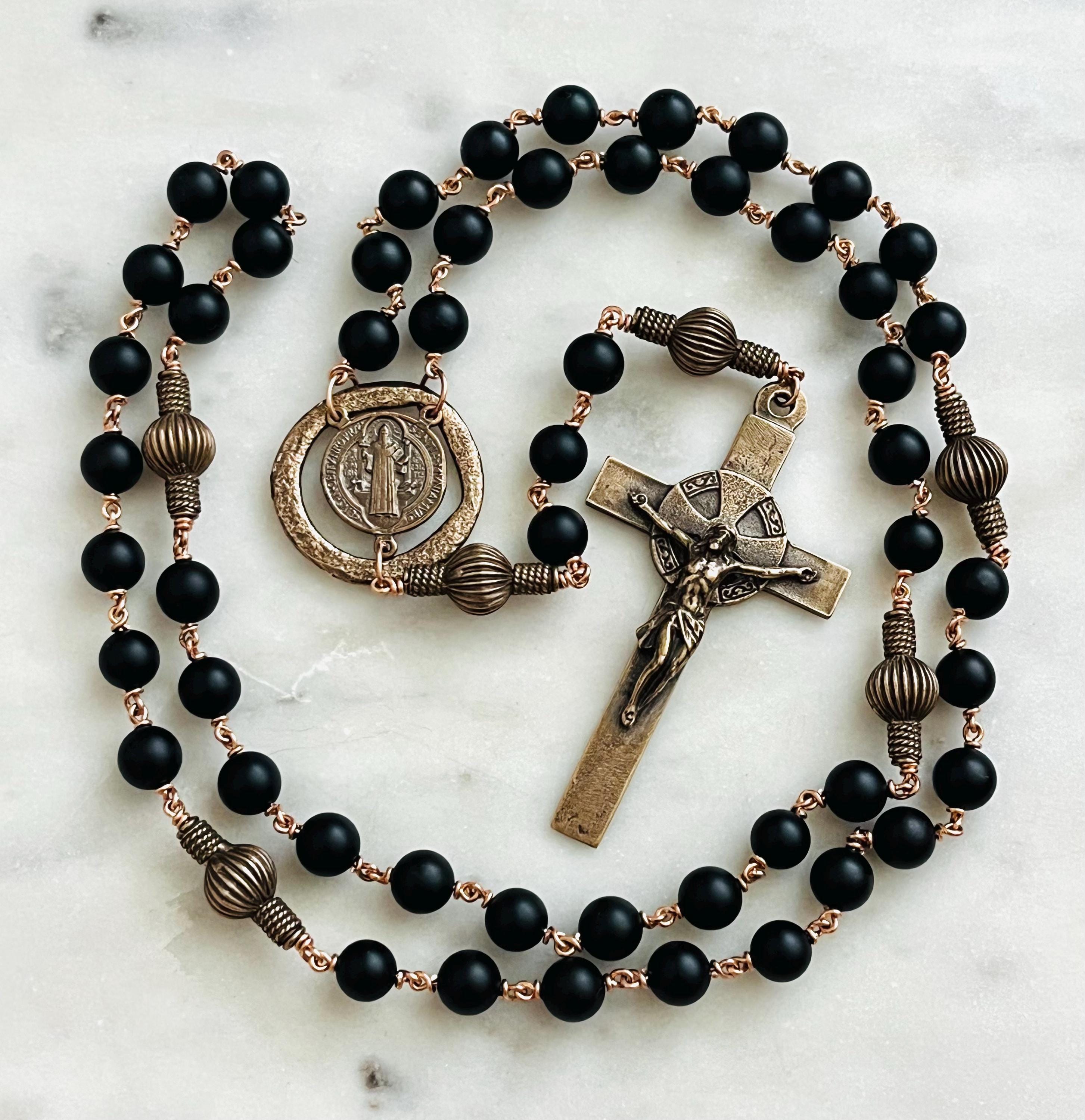 聖ベネディクトのロザリオ：大きなブラックオニキスとブロンズの