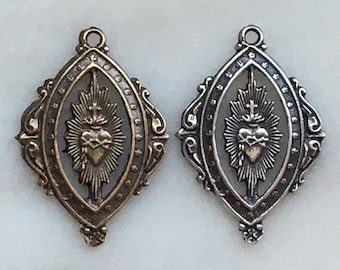 Medal - Sacred Heart - Bronze or Sterling Silver - Antique Reproduction 1337 CeCeAgnes