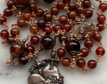 Rosario del Inmaculado Corazón - Piedras preciosas de granate espessartita y bronce CeCeAgnes