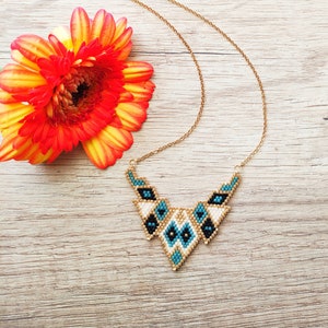 Beaded geometric necklace, boho necklace, vintage necklace, gift for women, beaded necklace, miyuki necklace, statement necklace, rhombus