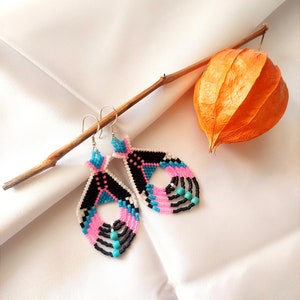 miyuki earrings, handmade earrings, fringe earrings, handwoven earrinhs, howlite earrings, bead woven earrings, gift for women, miyuki beads