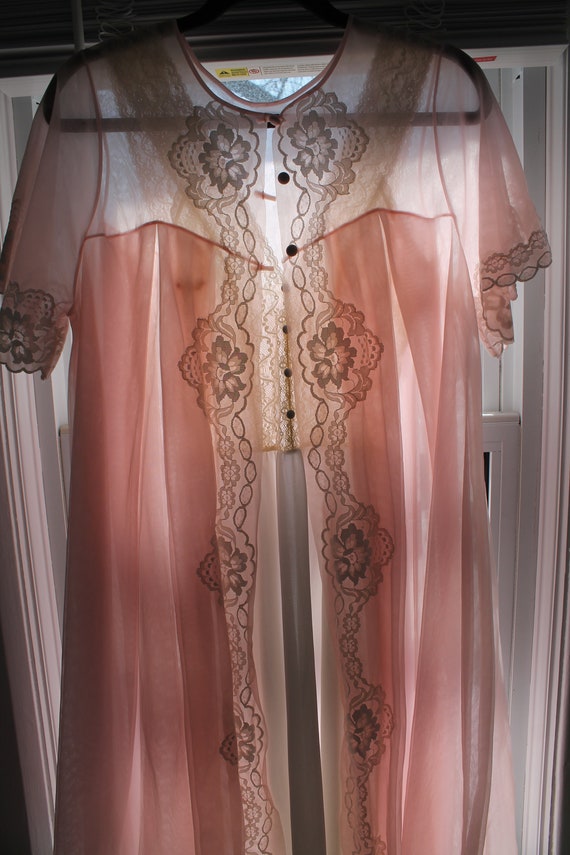 Bedroom Eyes Robe - 1950s pale pink chiffon robe,