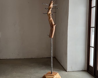 Handmade Reclaimed Oak Coat Rack: Rustic Entryway Furniture