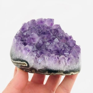 Ametista, geodo de ametista, armário de curiosidades, litoterapia, drusa de ametista, cristais, minerais, coleção, Dia das Mães, presente