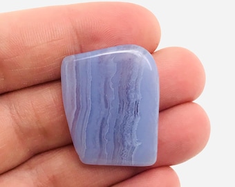 Calcedonia azul, cabujón, minerales, piedra natural, cristaloterapia, colgante de calcedonia, cristales, joyería de calcedonia, cuarzo azul