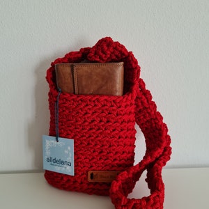 Service halter bag, RED, crocheted from rope yarn, cross body, many colors, shoulder bag, handmade image 1