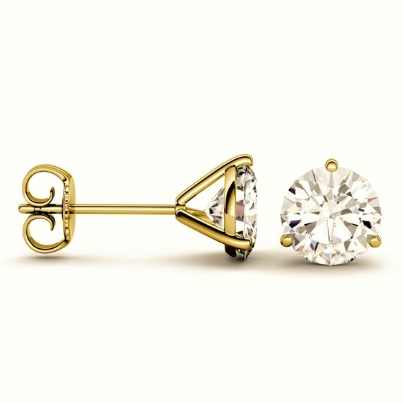 lab made diamond stud earrings