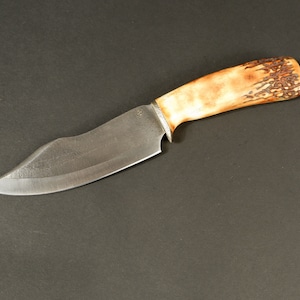 KNIFE hand forged 6150 hunting, unique