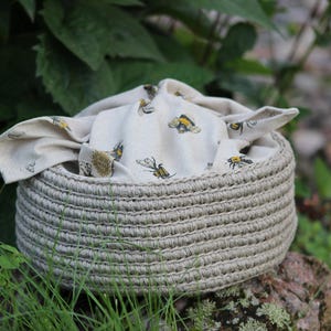 Crochet Basket with Cover Handmade Kitchen Picnic Basket Organiser Bread Box Food Storage Linen Utensil Holder Rustic Decoration