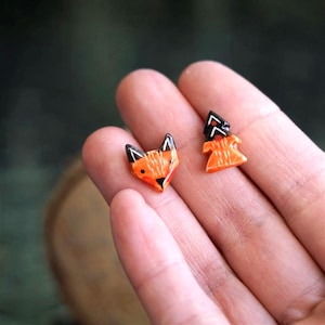 Handmade Ceramic Fox & Fir Tree Earrings – Nature Forest Jewelry – Woodland Animal Earrings – Cute Animal Studs – Hand-sculpted Earrings
