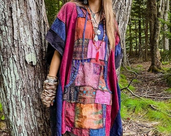 Poncho hippie en coton patchwork, châles unisexes automne/hiver avec sweat à capuche, vêtements d'extérieur recyclés, mode festival, châles bohèmes tons de terre,