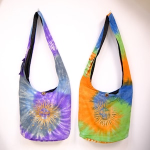 Batik Umhängetasche aus Baumwolle, wunderliche Boho Umhängetasche, bunte Festival Sling, Hippie Hobo Tasche, bunte Strand Crossbody handgemachte Tasche