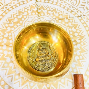 Tibetan Hand beaten Singing Bowl, 5 inches Sound Bowls with Mallet and Cushion, Meditation Buddha Design Bowls, Holiday Gifts, Yoga Bowls