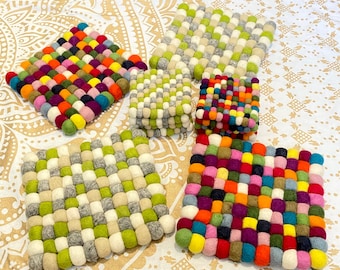 Handcrafted Felt Ball Square Trivet, Multicolor Wool Potholder, Holiday Gift, Kitchen Decor, Trivet Coaster Set, Housewarming Gift, Mini mat