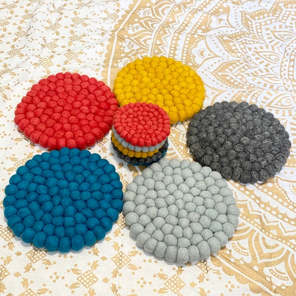 Felted Ball Trivet, Round Colorful Wool Pompom Mini Mats, Solid Color Trivet Coaster Set Housewarming Gift, Hot Pad, Yellow, Grey, Red, Blue