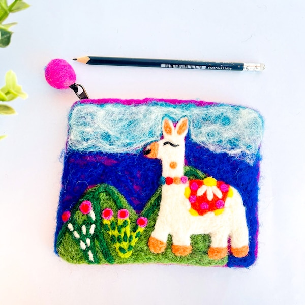 Felt Llama Coin Purse, Unique Change Pouch, Eco Friendly Purse, Travel Purse, Gift for Her/Him, PomPom ZipperPouch, FeltWallets, HolidayGift