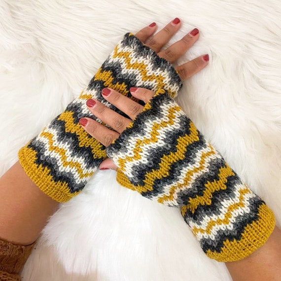 Woolen Handwarmers, Winter Fingerless Gloves, Fleece Lined Mittens, Winter  Gloves, Striped Merino Wool Crochet Hand Warmers, Gift for Her 