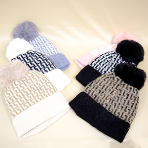 Warm Non Itchy Soft Hat, Hat With Pom Pom, Soft KnittedBeanie, StylishHat, Fleece lined Beanie, WinterAccessories, BeanieForAdult, UnisexHat