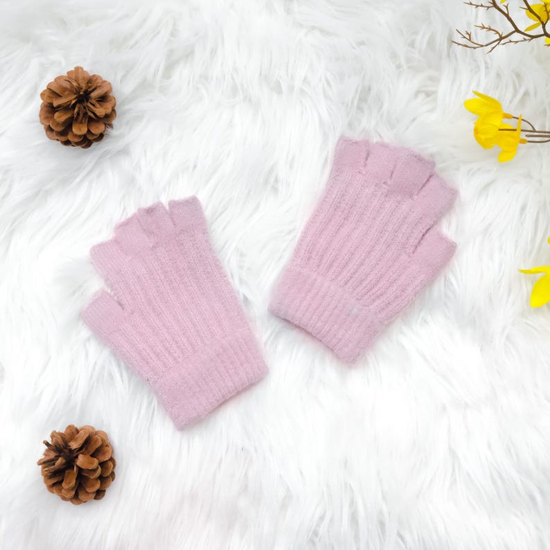 Fingerless Kids Gloves, Half Finger Warm Gloves, 3 to 10 Year Old Soft