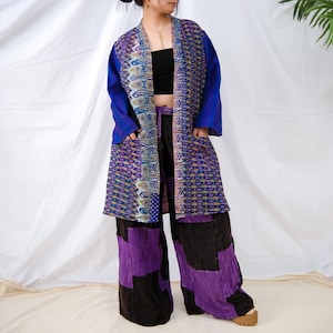 Patchwork Kantha Silk Duster, Hand Stitched Oversized Duster, Bohemian Kimono, Boho Style, One of a Kind Kantha Coat with Pockets, Vintage