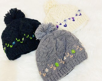 Sombreros de mujer de punto, sombreros de invierno, sombreros cálidos con forro polar, sombreros holgados bordados a mano, sombrero de alpaca, sombrero de esquí de ganchillo, sombrero bobble, sombrero pompón
