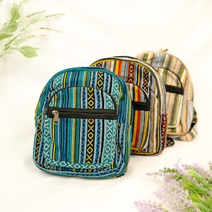 Sac à dos en chanvre moyen fait à la main, sacs végétaliens, respectueux de l'environnement, sac à dos, sacs de festival colorés, sacs de style hippie, sac de voyage, sac unisexe
