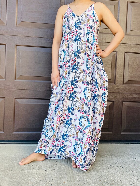 Rayon Summer Dress, Maxi Summer Dress, Sleeveless Floral Dress, Bohemian  Dress, Comfy Loose Summer Dress, Red/white Light Dress, Free Size - Etsy UK