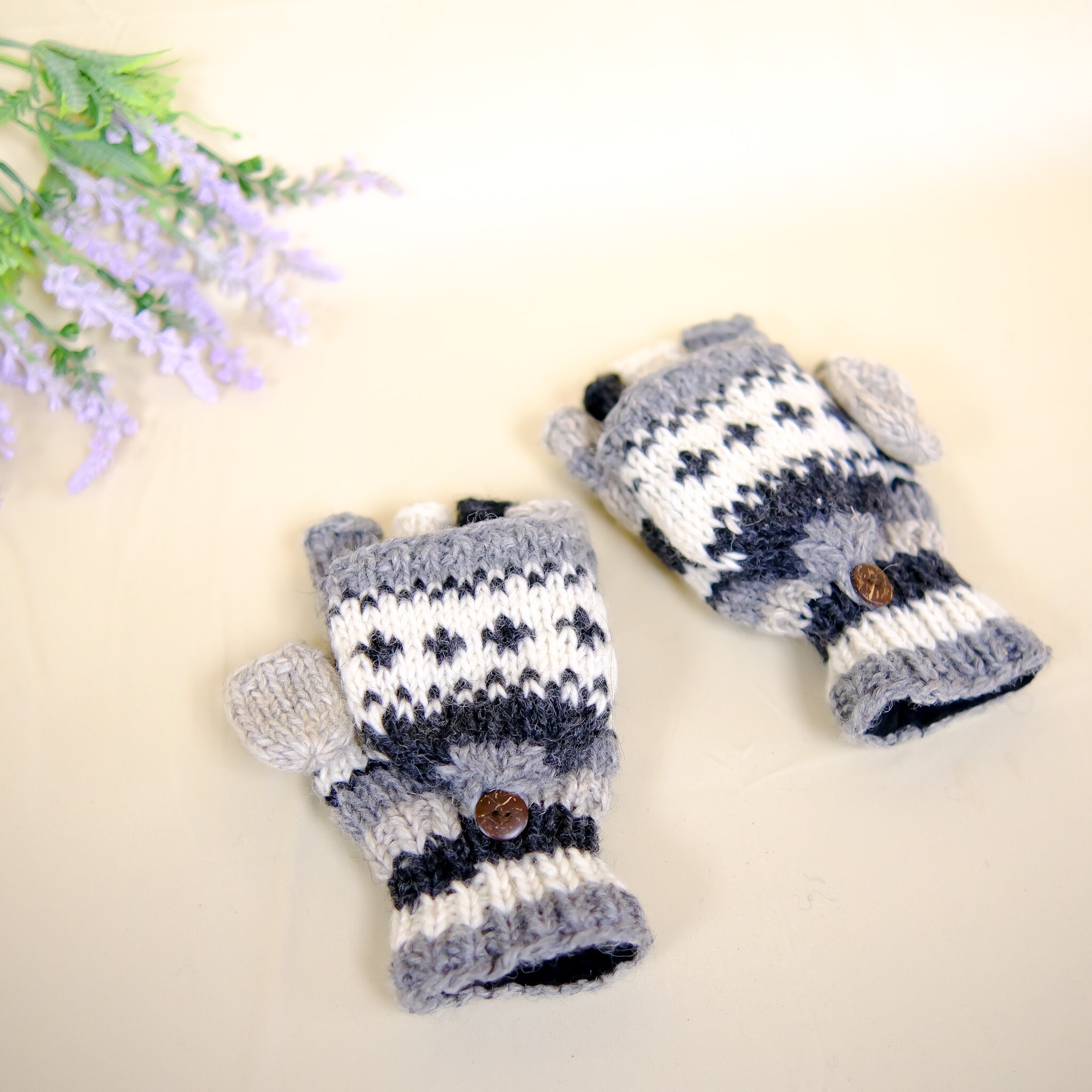 Gants dhiver pour enfants doublés de polaire, mitaines pour enfants  tricotées à la main, mitaines douces et chaudes pour  garçons/filles/conception de fleurs, 4 à 8 ans, gants de ski -  France