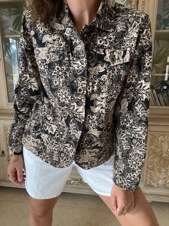 Denim Elastic Jacket with patterns - image 2