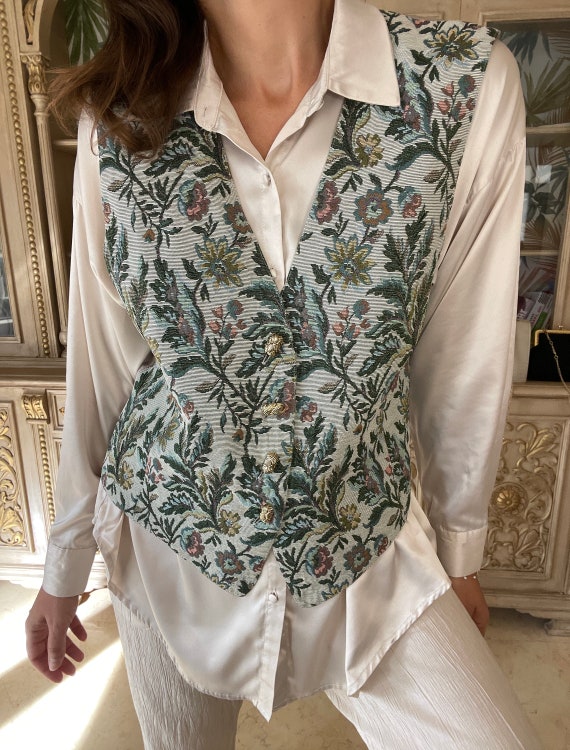 Vintage brocade floral vest - image 2