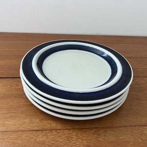 ARABIA FINLAND Anemone Bread Salad Plate 8&quot; by Ulla Procope Cobalt Blue Stoneware Set of 3 + 1