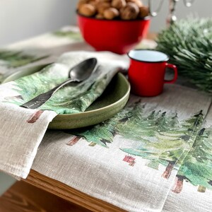 NEW! Christmas placemats, BEIGE EDITION, Placemats set (4 or 6), Paws in the Snow, Holiday placemats, linen placemats, Christmas decor