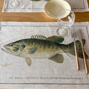 Leinen Tischsets Set, Small-Mouthed Black Bass Print