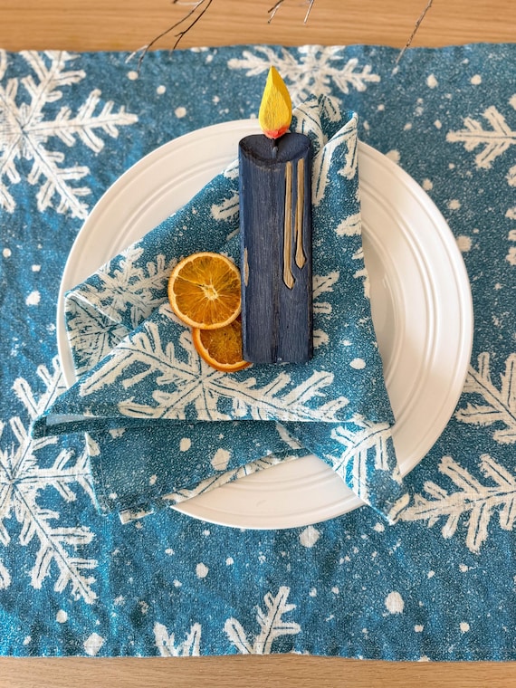 Linen Christmas Napkins Set, Vintage Snowflakes Design, 100% linen