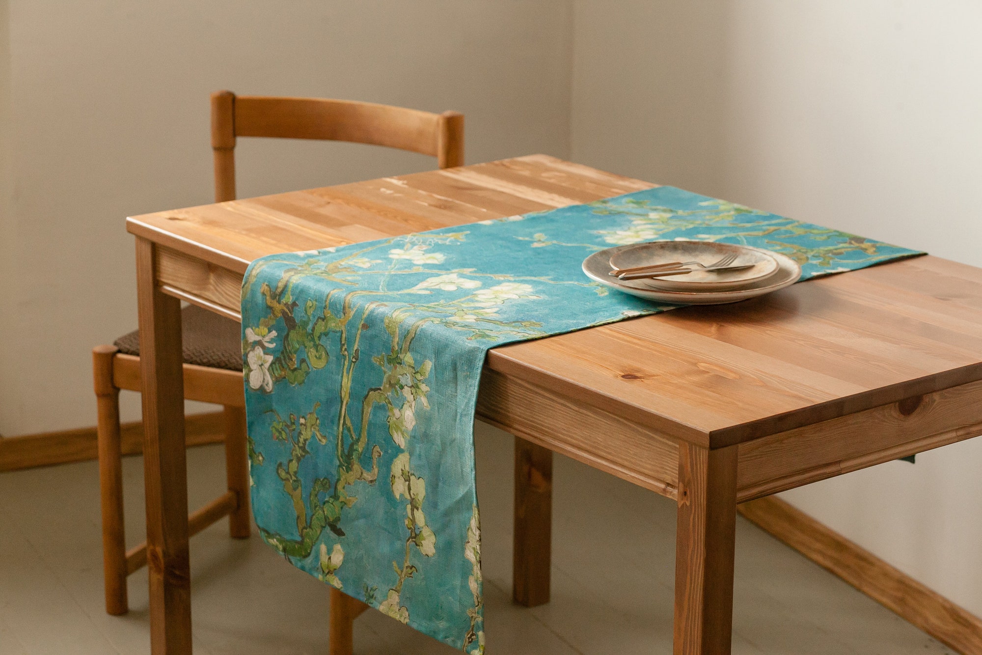 Table runner, Vincent van Gogh, Almond Blossom