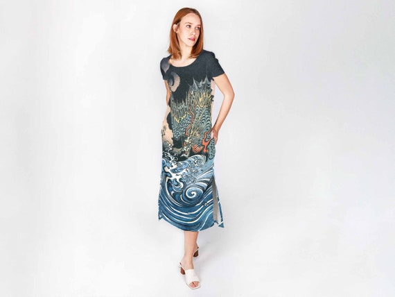 Linen women dress, Dragon flying above turbulent waves (1831), Utagawa Kuniyoshi, Black linen dress