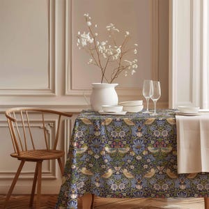 William Morris, Tablecloth, Strawberry Thief, Vintage flower pattern, 100% linen