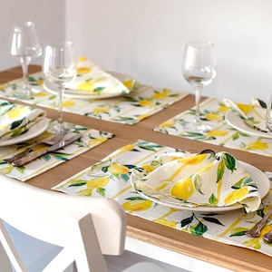 Placemats set, Tuscan Lemons, linen placemats, 100% linen, Floral print, vintage placemats