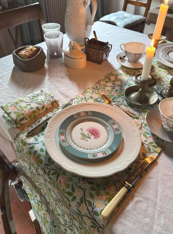 Table runner, William Morris, Clover, 100% linen