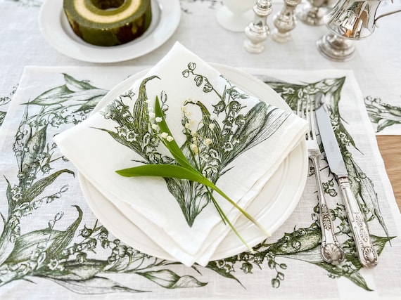 Wedding MUST HAVE! Placemats, Lily of the Valley, Plant placemats, linen placemats, Easter placemats, green placemats, fabric placemats