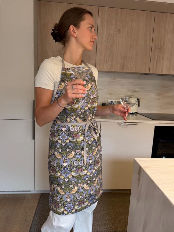 Linen Apron, William Morris Strawberry Thief Print, Cross Back Design