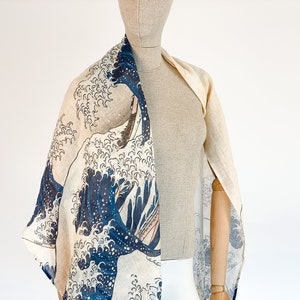 Women scarf, Great Wave, Linen scarf, Katsushika Hokusai, linen women scarf, Hokusai Great Wave, Summer scarf