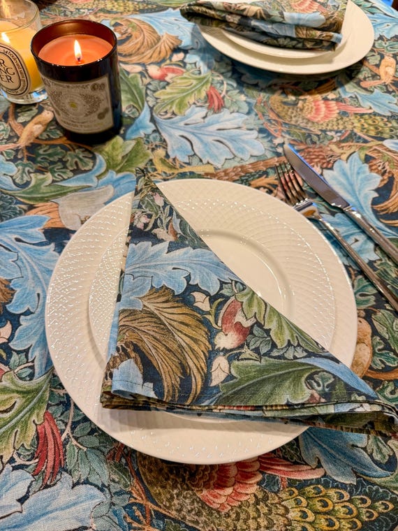 Napkins set, Acanthus and Birds, William Morris, 100% linen