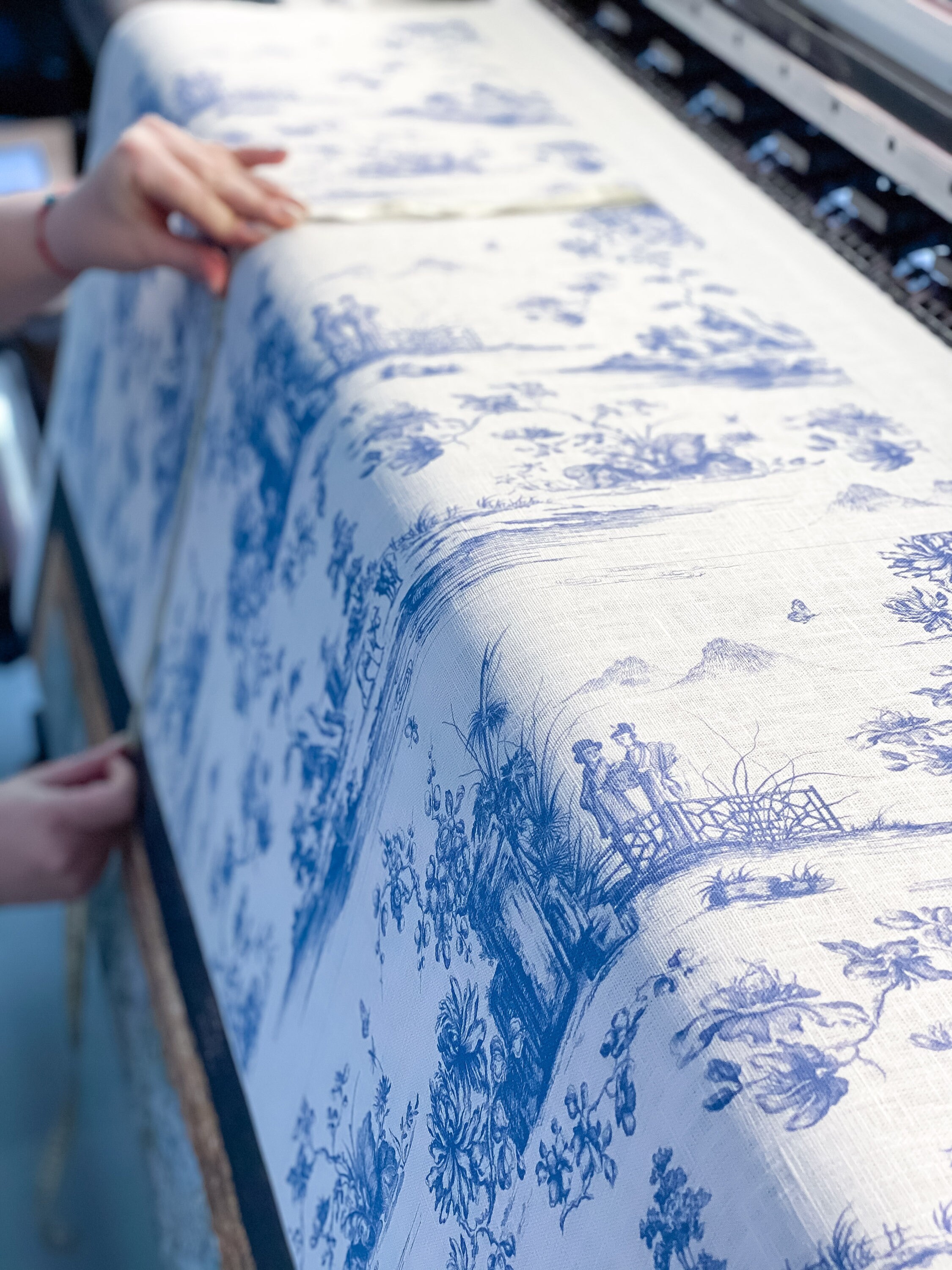 Toile de Jouy, placemats set, linen placemats, Toile de Jouy fabric