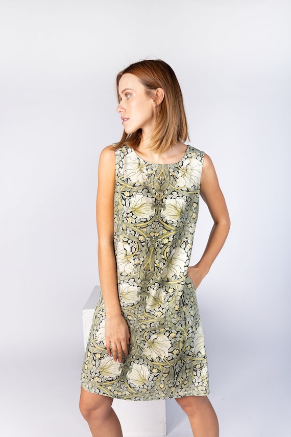 Linen dress, Pimpernel, William Morris, Floral print, Boho dress, Vintage dress, Sleeveless dress, Lightweight dress, Comfortable fit