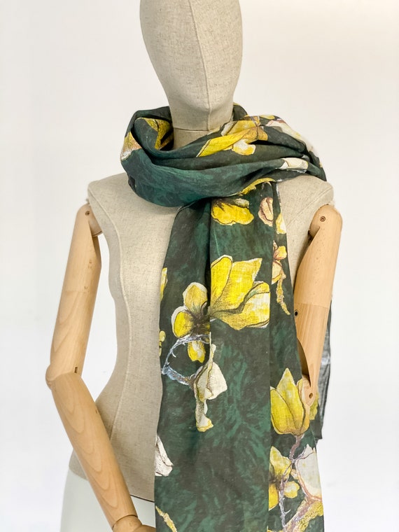 Scarf, Linen scarf, blanket scarf, linen shawl, vintage scarf, gift for her, boho scarf, gift for mom, bridesmaid gift, womens scarf