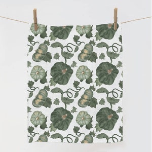 Pumpkins towel, Pumpkins decor, fall towel, fall kitchen decor, thanksgiving decor, linen towel, 100% linen, fabric towel with hook