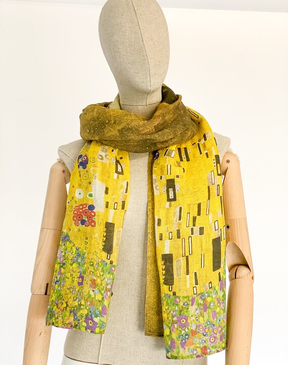 Sciarpa Stola In Viscosa E Lana – Doppia Stampa Klimt “Il Bacio” – Regalo Donna Arte Moda – 175x70 Cm