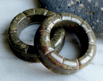 44 mm hollow spreaders in Mexican jade – "Zapotal" nephrite jade jewelry