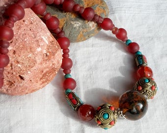 Vintage crystal necklace with natural stones and Tibetan beads